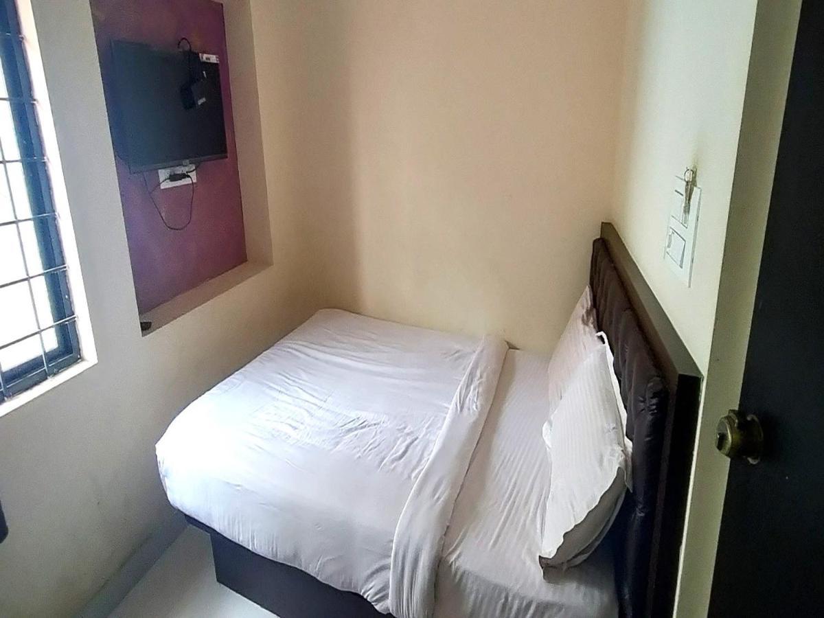 Mg Residency Hotel Chikmagalūr Buitenkant foto