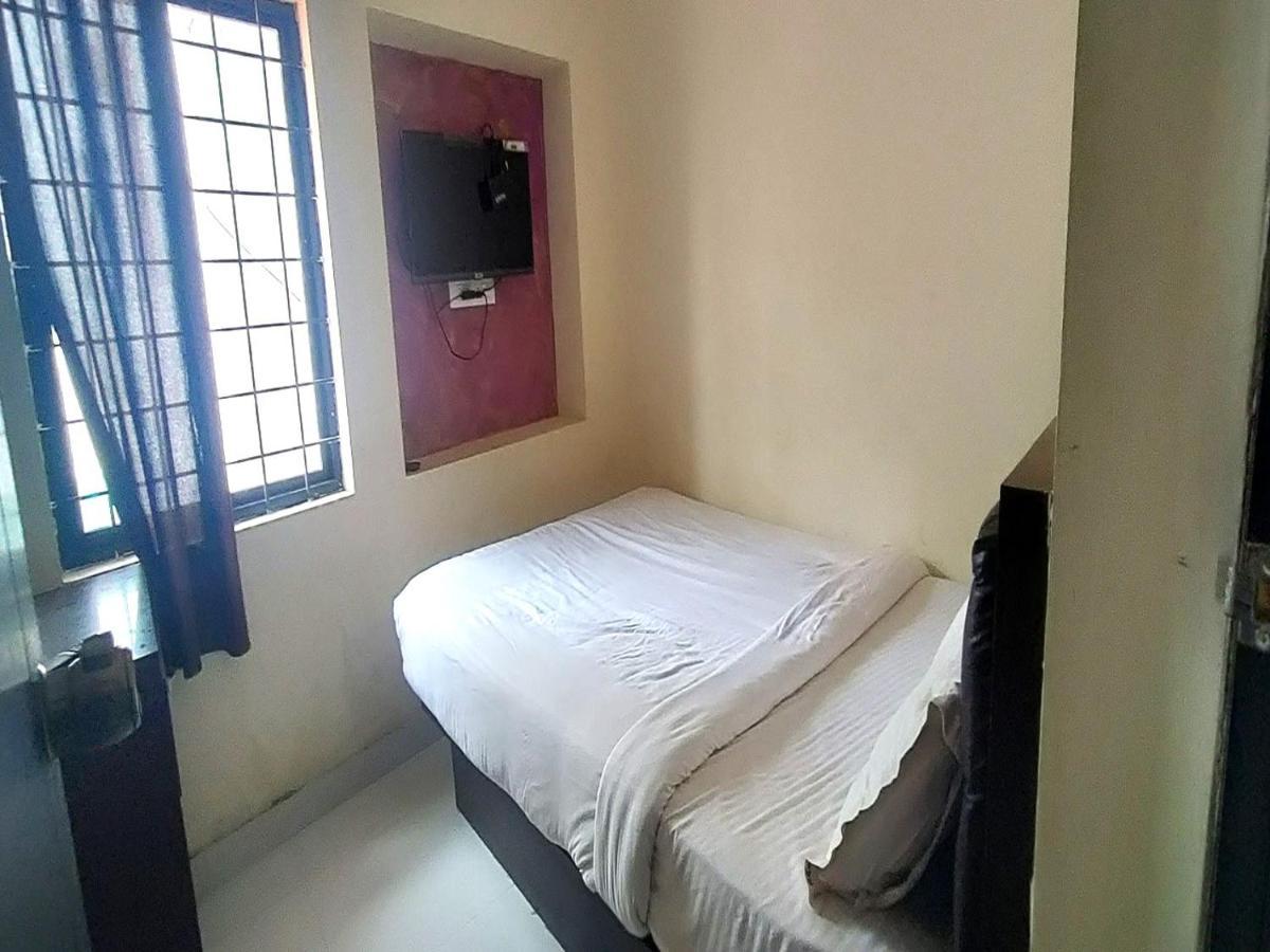 Mg Residency Hotel Chikmagalūr Buitenkant foto