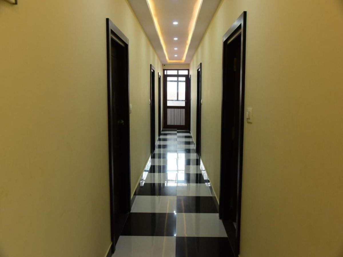 Mg Residency Hotel Chikmagalūr Buitenkant foto