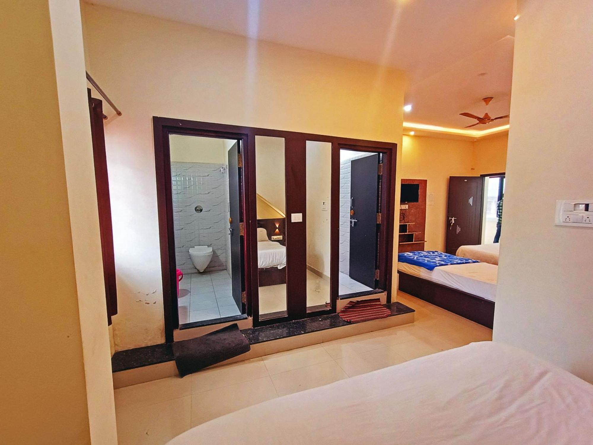 Mg Residency Hotel Chikmagalūr Buitenkant foto