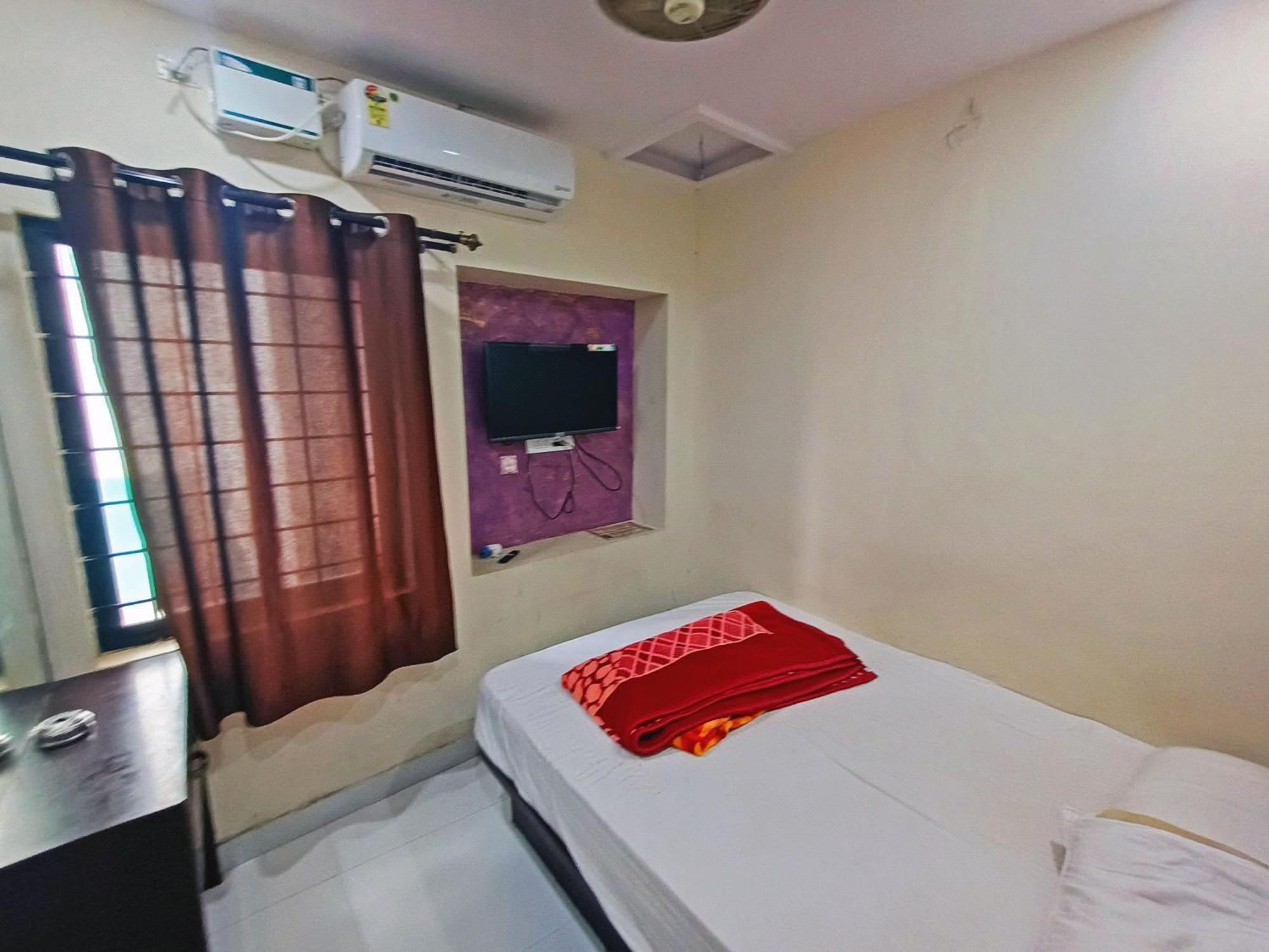 Mg Residency Hotel Chikmagalūr Buitenkant foto
