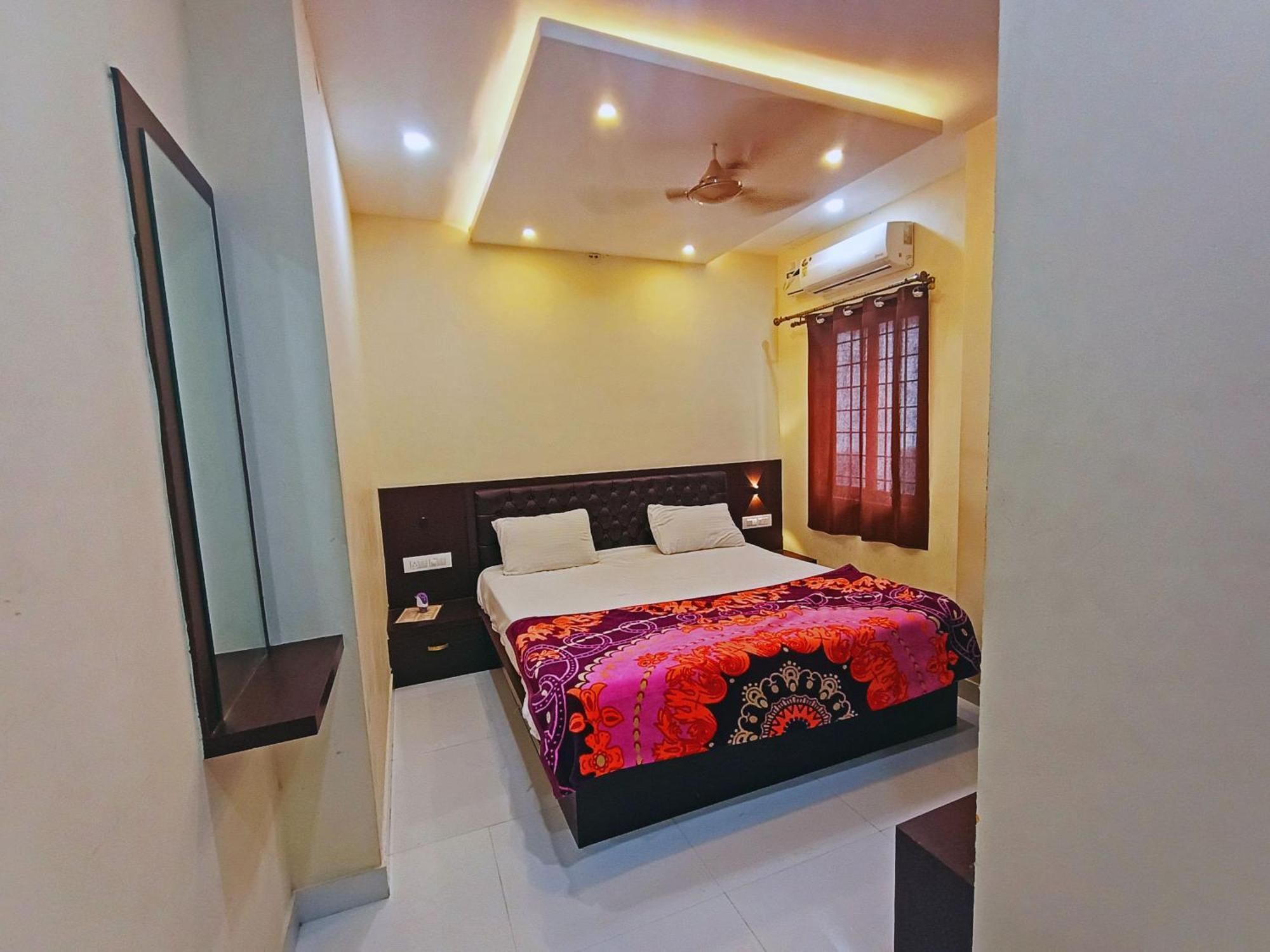 Mg Residency Hotel Chikmagalūr Buitenkant foto