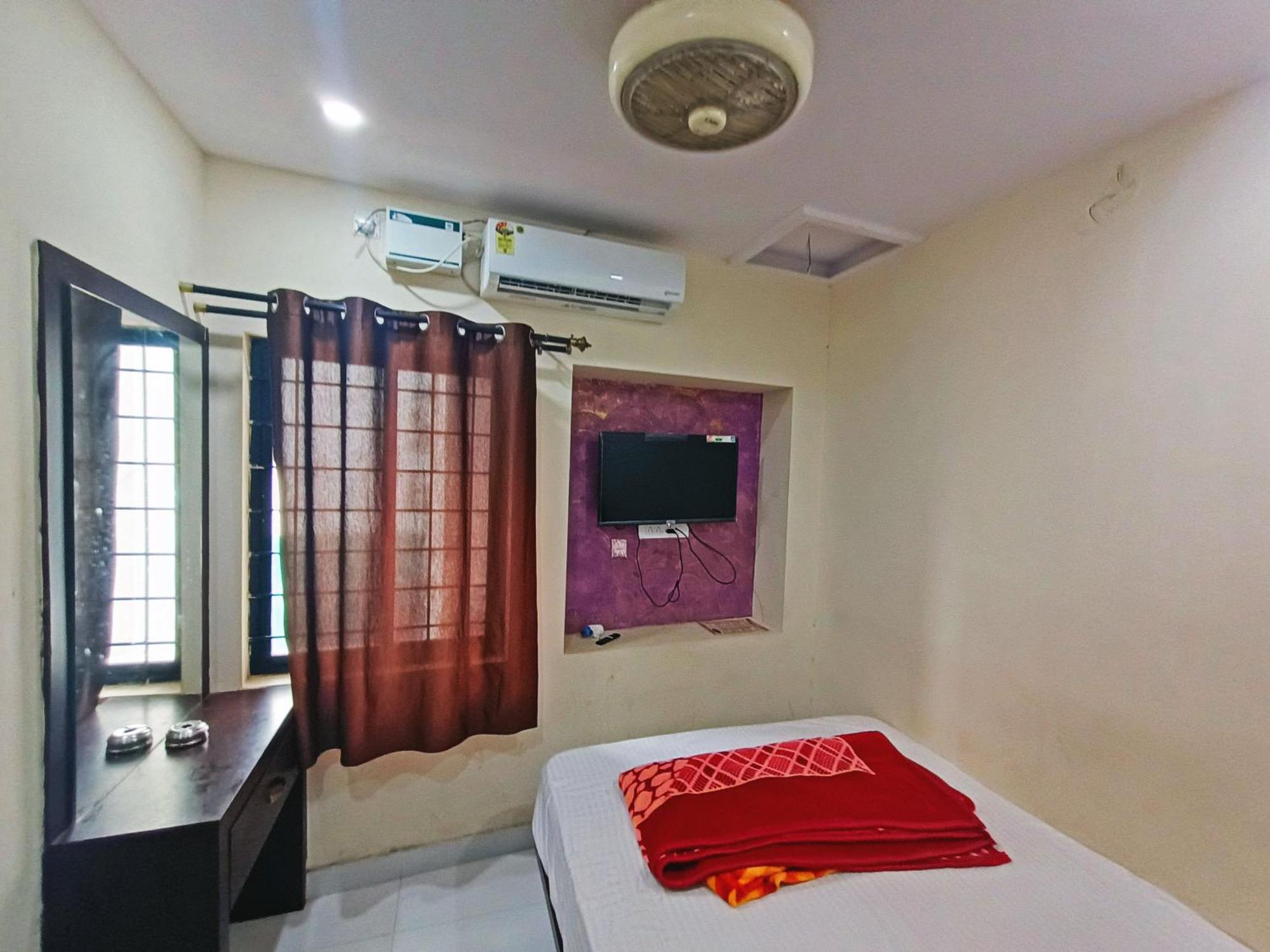 Mg Residency Hotel Chikmagalūr Buitenkant foto