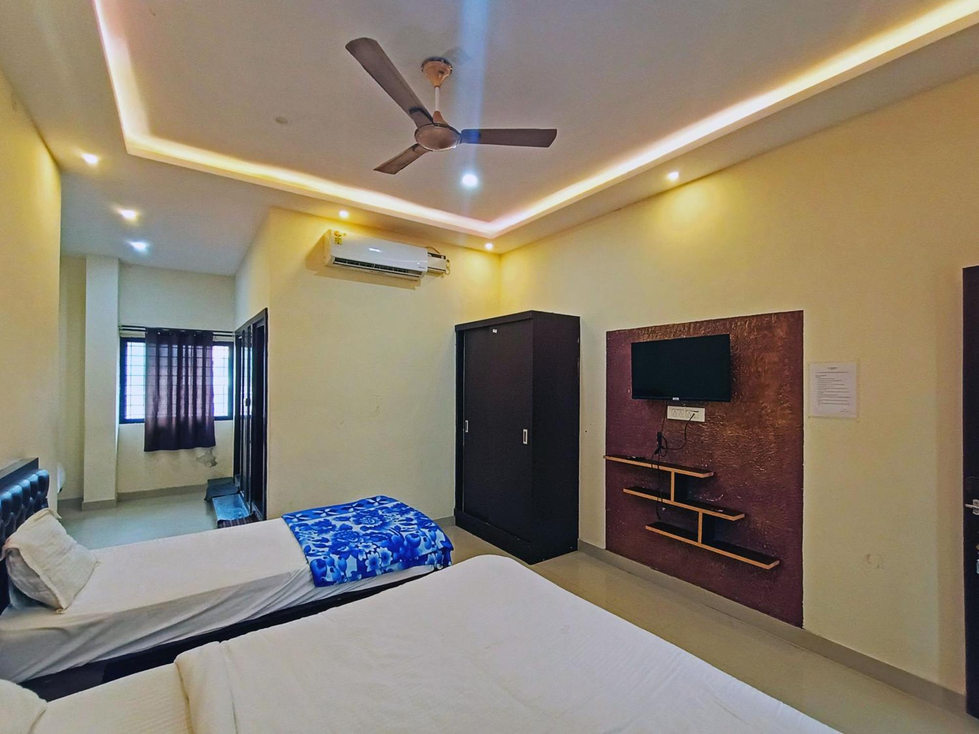 Mg Residency Hotel Chikmagalūr Buitenkant foto