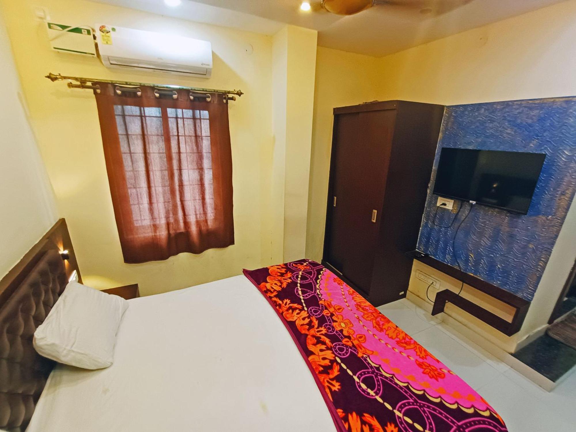 Mg Residency Hotel Chikmagalūr Buitenkant foto